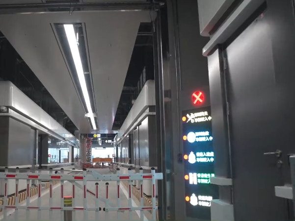 新皇崗口岸設28條「五合一」車道。（深圳口岸發佈）