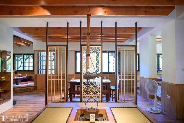 全预约制咖啡厅隐身埔里绿林田野 日式庭院还藏落羽松秘境 16 ▲▼築樂珈琲坐擁日式庭院美景,以咖哩飯套餐聞名。(圖/《滿分的旅遊札記》授權提供)