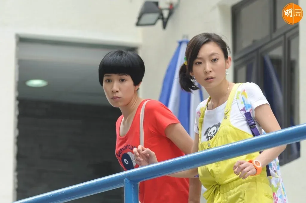 跳槽港视陷低谷 周家怡中年危机:常问经理人是否只能演妈妈角色│封面故事 24 1100bf902862b195a4d57db8139f93010dde781fafab45f96e1a5d6d23960b61 article