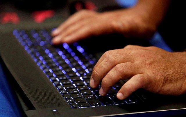 路透報導，黑帽駭客組織 「閃亮獵人」(ShinyHunters)宣稱，該組織最近...