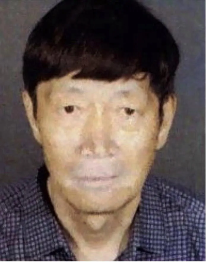 被控合謀虐童的華人宣國軍，平時會用大袋裝現金，並以洋人領袖的名字命名小孩。（取自...