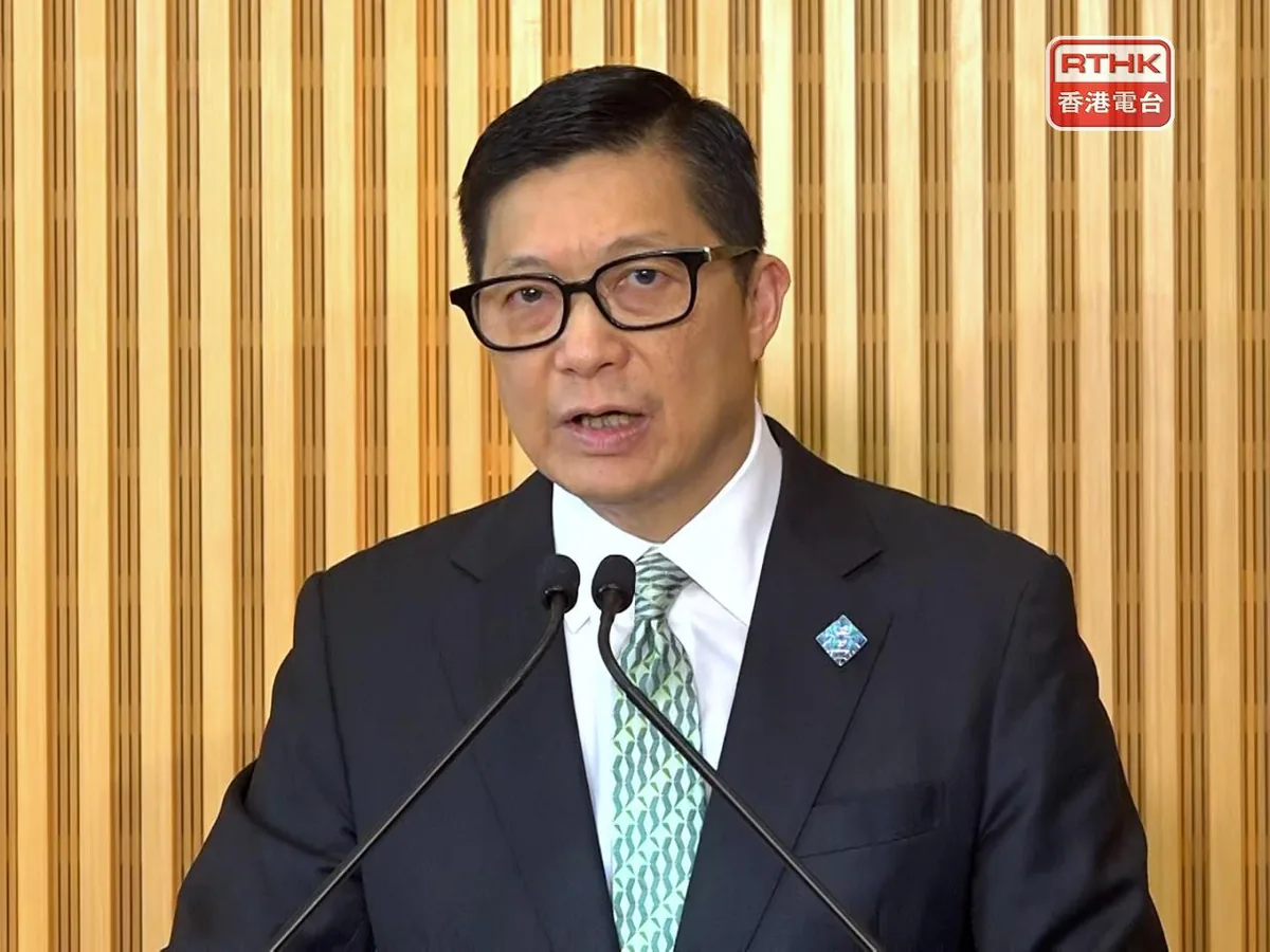 香港保安局局长邓炳强发言（资料图）
