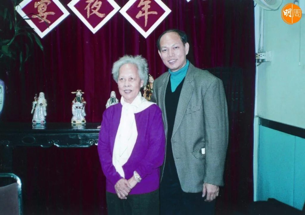 罗家英八十岁大彻大悟 患癌仍笑称浪子回头不迟 12 233932ab9f8f8570a06338c175b8f450fe1ac402393b67a46efff731f84c856d article