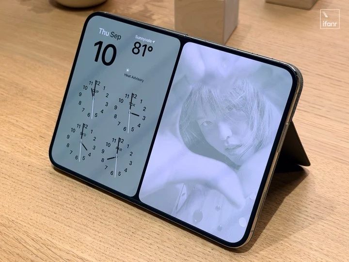 iPhone 18评测:折叠屏首发苹果Duo 磨砂屏解决折痕难题 8 27222738bb5ac6264c78979cd7bbfcd80da379b95380cc70143cc6594eb851d4 article