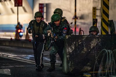 汉光42号军演现场观察:新制14天教召,能让后备军人真正恢复战力吗? 13 漢光40號軍演現場觀察:一場無劇本的演習,實戰化背後的戰略與挑戰