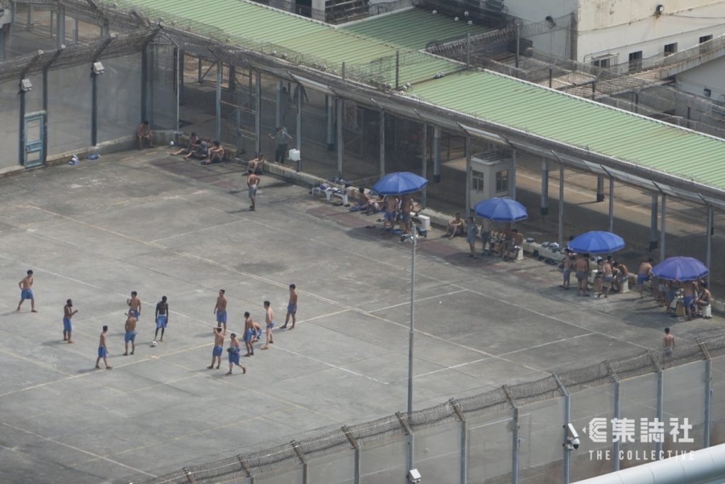 监狱酷热|刘慧卿去信惩教署要求交代狱中暑、酷热致病情况 过来人忆监狱「硬食」酷热 2 2c8ea1eb85d583c36f6db5d3e55bafc8611d24ff9a48c21da9b02e40f604c39f article