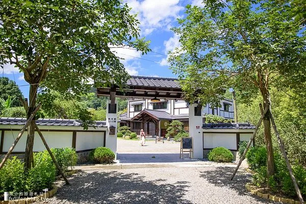 全预约制咖啡厅隐身埔里绿林田野 日式庭院还藏落羽松秘境 1 ▲▼築樂珈琲坐擁日式庭院美景,以咖哩飯套餐聞名。(圖/《滿分的旅遊札記》授權提供)