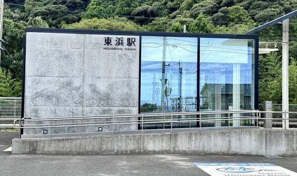 瑞风号专程停靠的鸟取隐世米其林餐厅 无人小站旁海景意大利面 6 ▲▼鳥取岩美Al Mare義大利餐廳與東濱海岸。(圖/《小虎食夢網》授權提供)