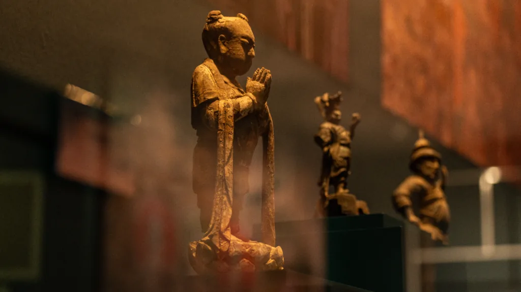 《万古光辉》特展在山西临汾展出,广胜寺飞虹塔、赵城金藏同展 1 36d21d5a57dcfaa8be8b28632756abd7b335f8838e31f4882cc487907124c1d5 article