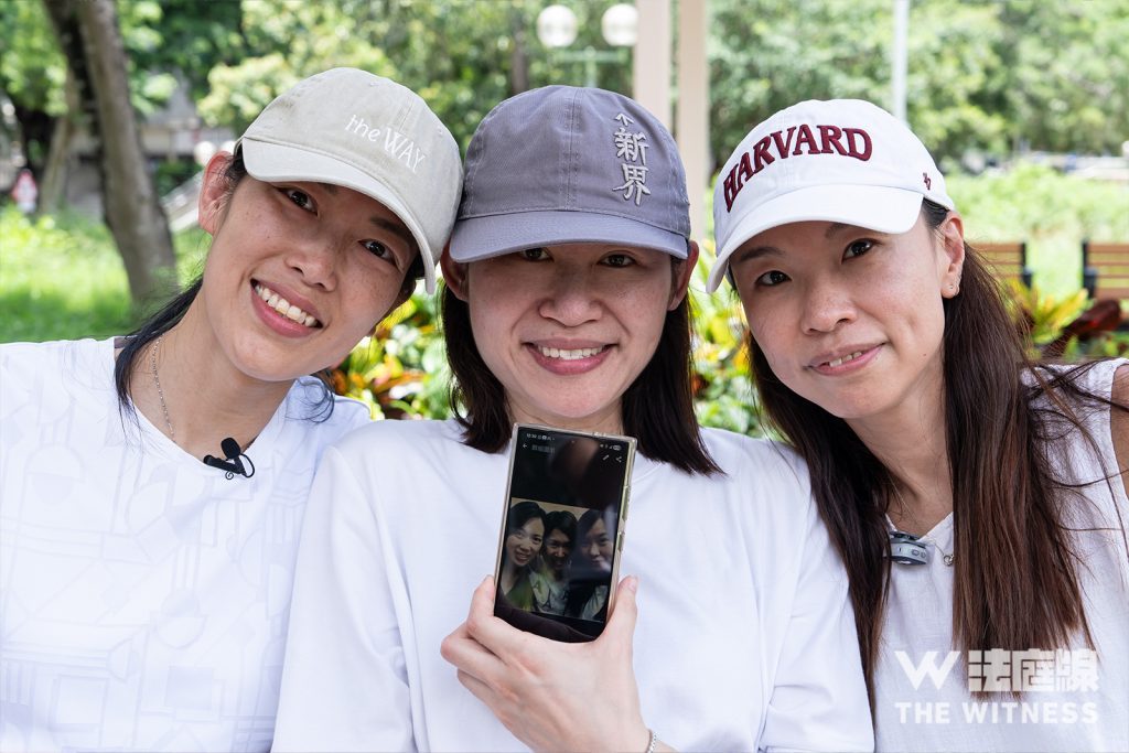 3 人在 2014 年開了 WhatsApp 群組「宏福三女俠」，群組頭像至今仍是當年的合照。