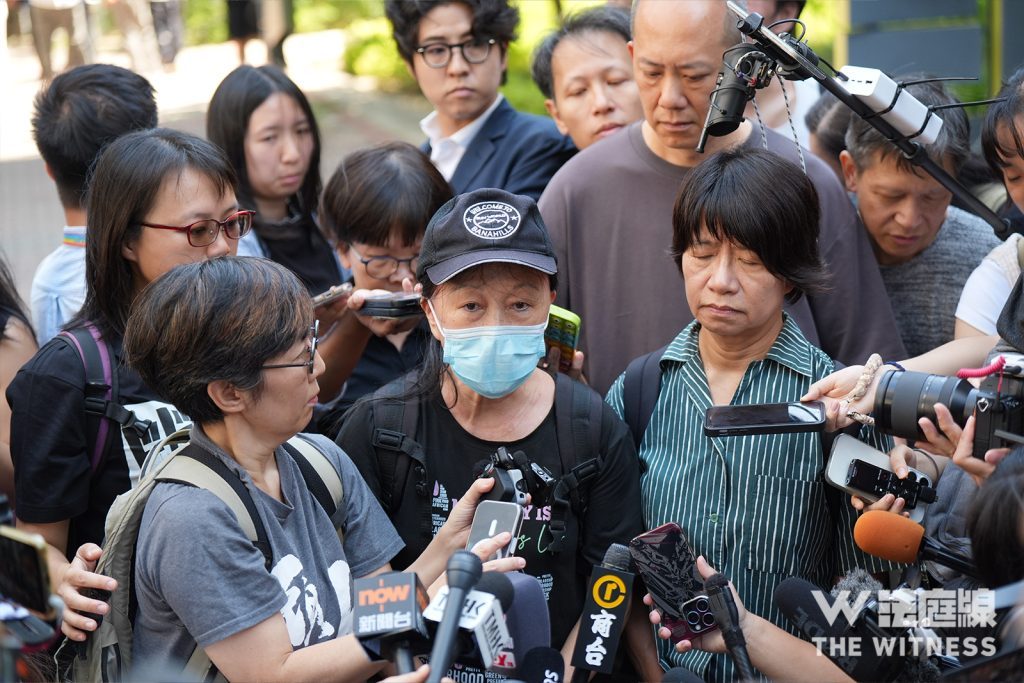 支联会案判刑|家属:李卓人及邹幸彤会上诉 寄语切勿灰心内疚、要好好生活 7 支聯會案 劉家儀 鄒幸彤媽媽 鄧燕娥(攝:Nasha Chan)