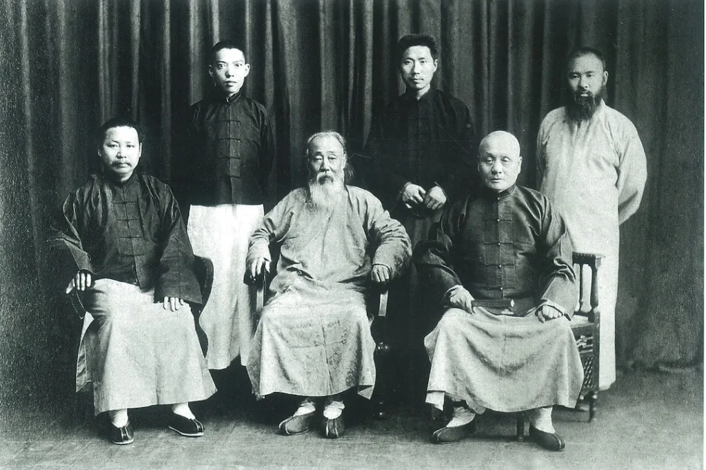 西北之美与“长安画派”的形成——兼说近代“海派”的扩散 14 40189b2a3650c3ee904244e291e2687da5a4f15432e2dd4c1609113795b81a15 article