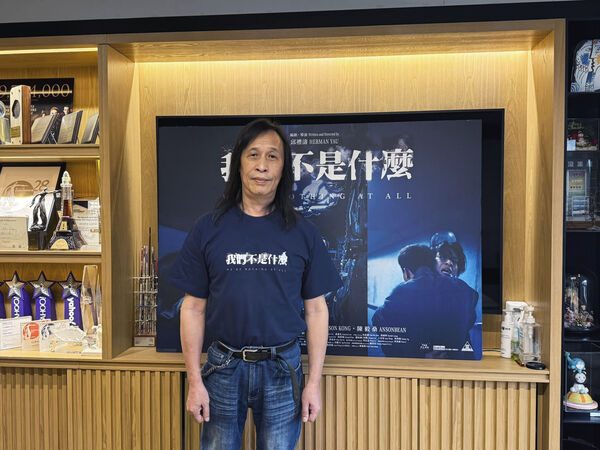 ▲《我們不是什麼》導演邱禮濤與人氣男團「MIRROR」副隊長AK（Anson Kong）雙雙入圍金馬。（圖／華映提供）