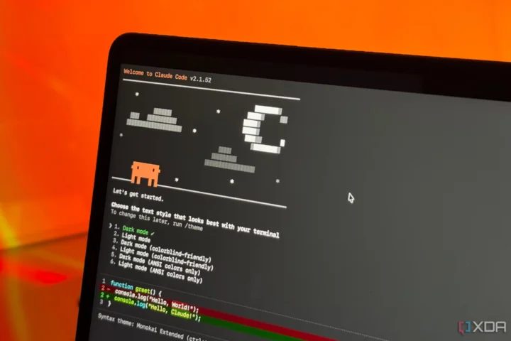 OpenAI承认落后 押注下一代模型Astra追赶Anthropic 3 Image
