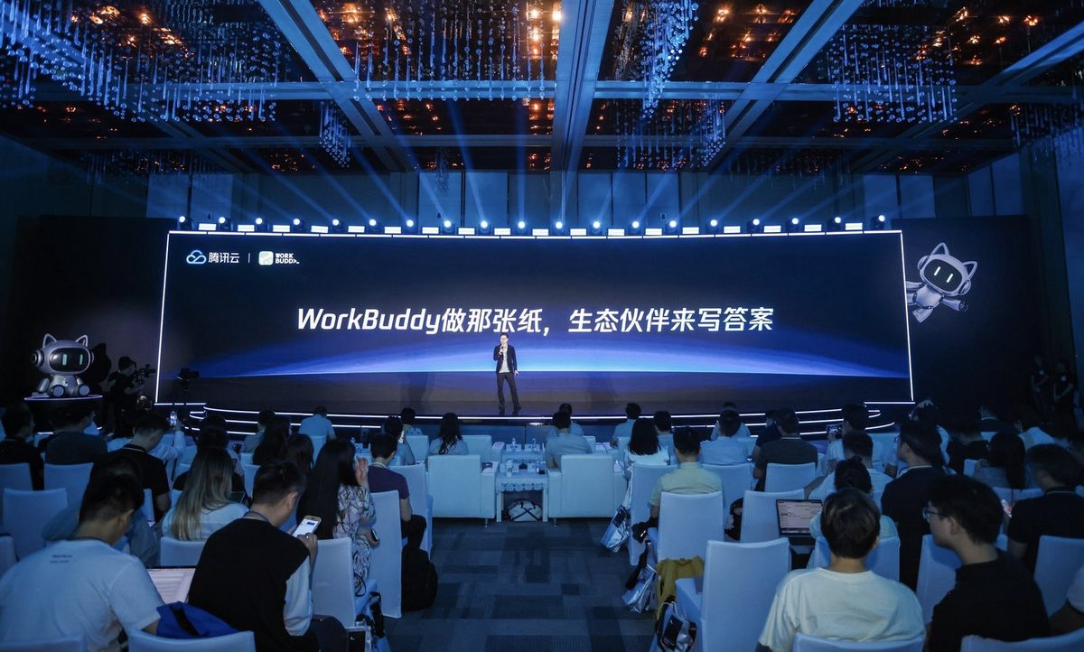 AI办公竞争转向底层:谁能连接软件硬件成Agent操作系统 3 522271b85afab126b4a3ad6be0f0589f6f704215d9f8352a424fbbfe8ddfee6e article