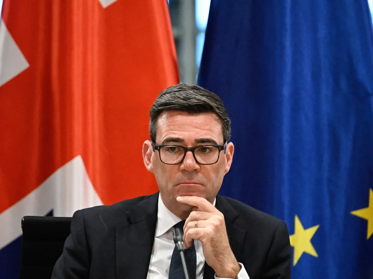 英国首相伯纳姆