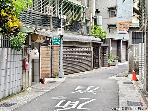 ▲▼台北大安古亭潮州街林記牛肉麵的半筋肉麵與免費加湯。（圖／《DARREN蘋果樹旅遊玩樂誌》授權提供）