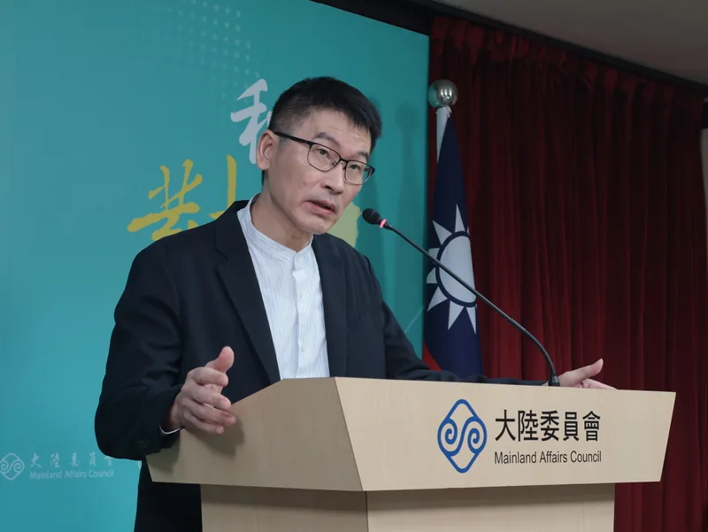 陆委会副主委梁文杰在陆委会记者会上（资料图）