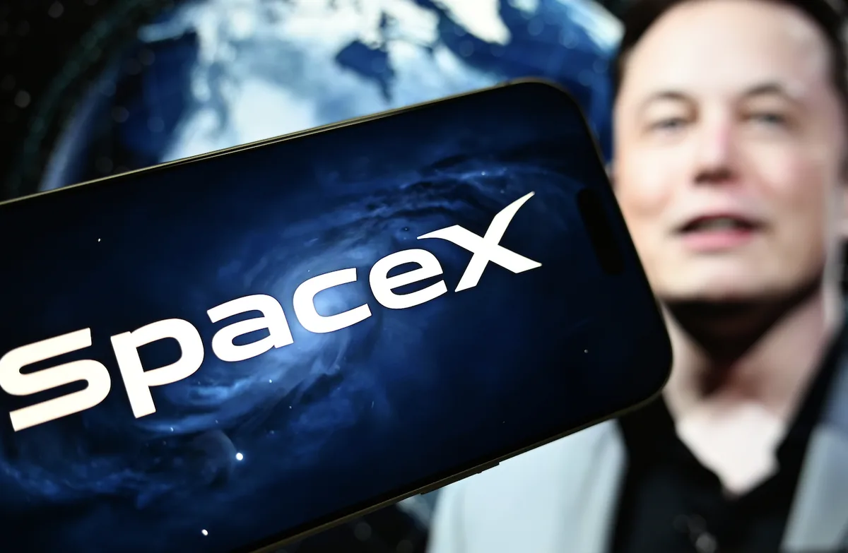SpaceX首次实现季度盈利:AI收入暴增830%反超星链成第一大收入 1 59f4176446e39359fbbc3f76ae686f66ab0ae79a82f7c065135e3d506571bb53 article