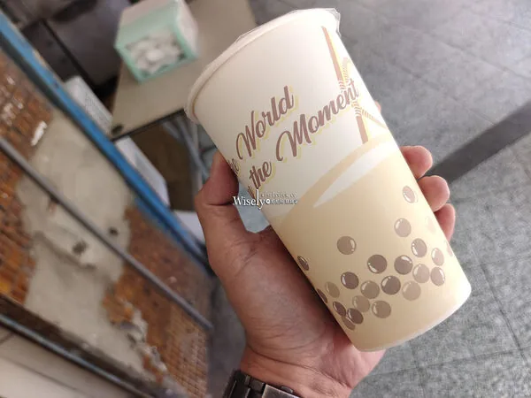 ▲▼雙魚座紅茶的北投在地茶飲與店家外觀。（圖／《WISELY'S 拍拍照寫寫字》授權提供）