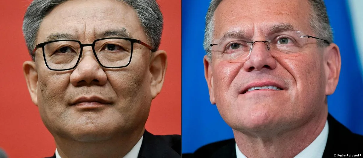 欧盟贸易专员谢夫乔维奇（Maroš Šefčovič）与中国商务部长王文涛。