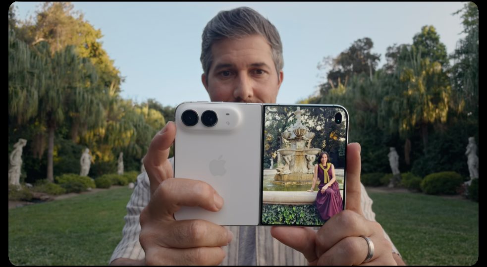 可以「折」的 iPhone 正式亮相:Apple 发布会看点回顾 23 5ce8327f98f62bc15c5c23982113b208ae3616596405003ae672e963a0b887ad article