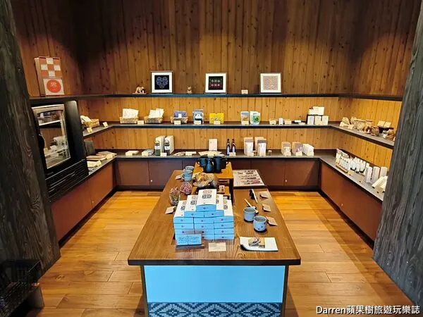 北海道星野「界波罗多」每间都是湖景房 泡罕见植物性温泉 12 ▲▼界波羅多是星野集團在北海道白老町的溫泉度假飯店。(圖/《DARREN蘋果樹旅遊玩樂誌》授權提供)