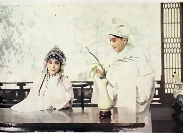 从鹊桥到惊梦,看中式浪漫的幻与真 4 67ae0e1b0c78617367e19e0bfb0176ab282a1ad8bae12b1200db0214df43a2a5 article