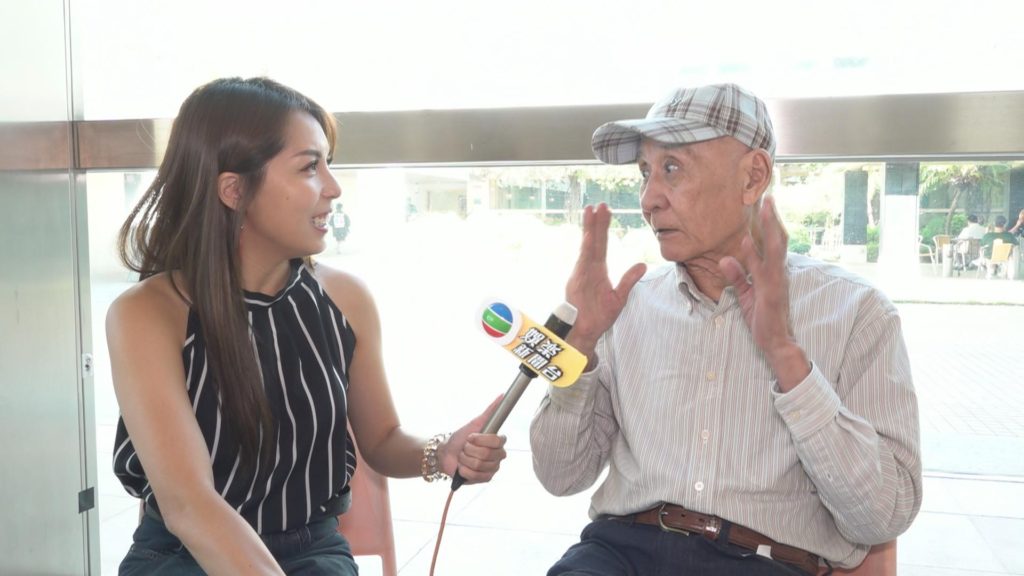 李家鼎走出丧妻阴霾全面复工 亲证施明骨灰已上位仪式 罕有封口避谈长子李泳汉 3 6ebf559316da5c0c8e53feadd0aa1d0afb15407a15c1ac155308e56a8edd6bae article