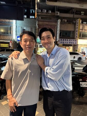 ▲▼始源。（圖／翻攝自Threads／siwonchoi）