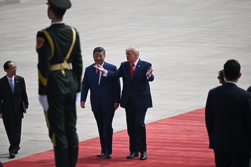 特朗普上一次与习近平会见是今年5月在北京。本周的会晤将是两人在不到一年内第三次面对面会谈。
