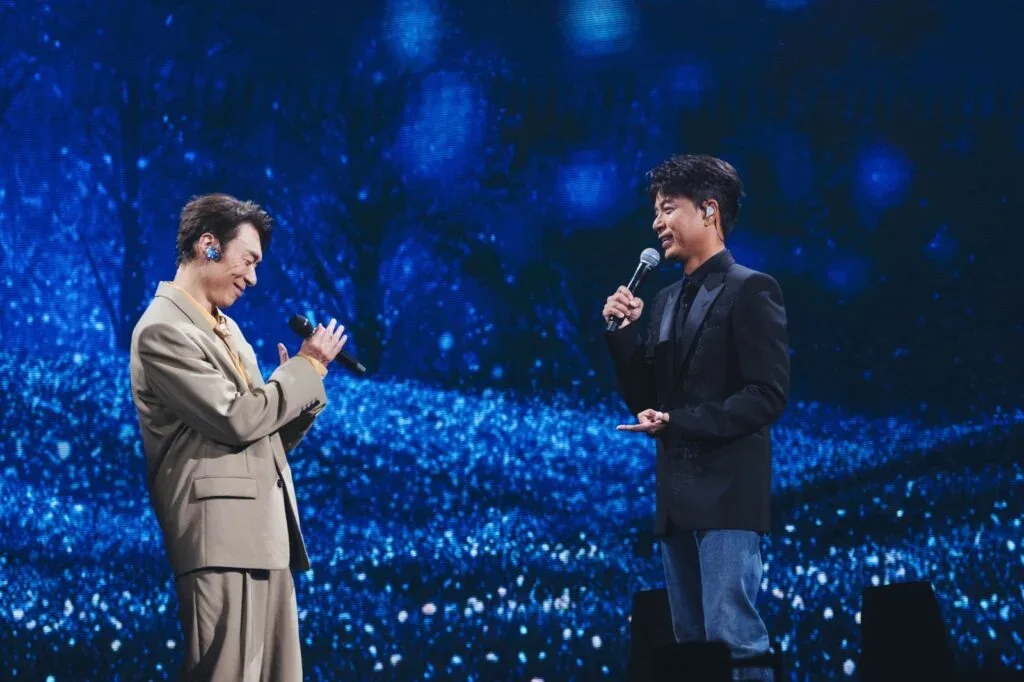 许志安再踏红馆感叹是奇迹 李克勤改机票扑返港做嘉宾 4 743dc8a3e9d72ba8a666c3432aec2db78d1705eefb831a3003cd79d1190e1eee article