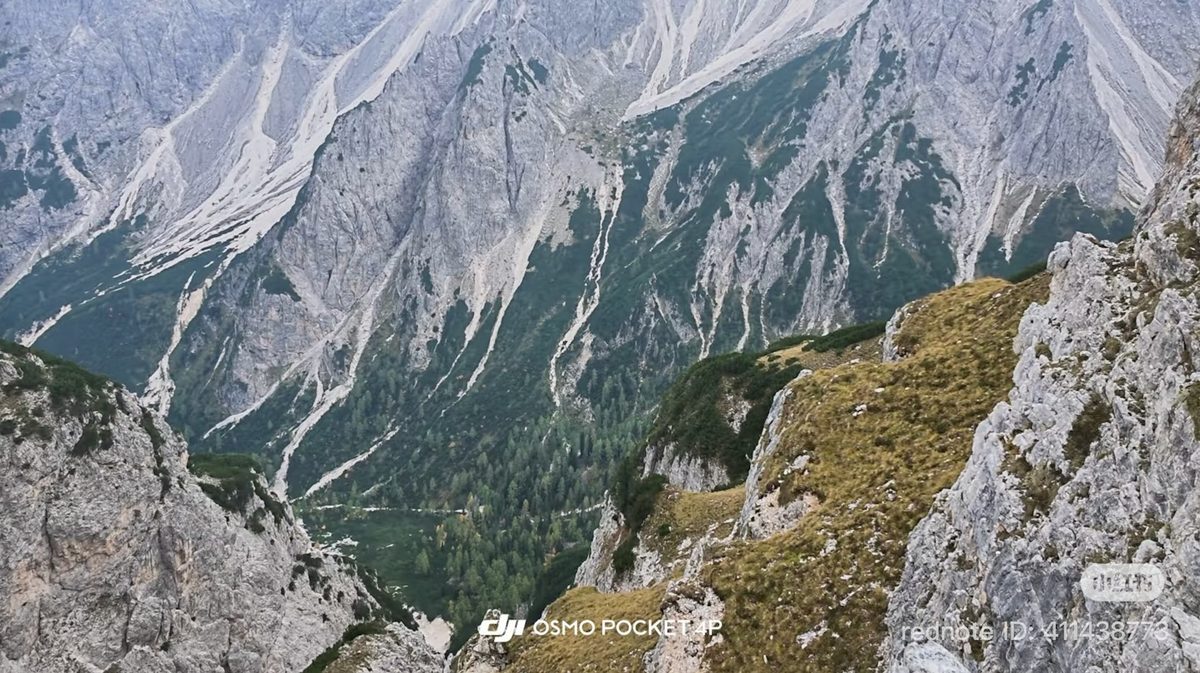十一假期全球景点沦陷 澳洲景点九成中国游客、意大利深山现石头打卡 7 多洛米蒂三峰山(Tre Cime di Lavaredo)。