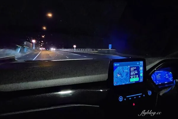 ▲▼紐西蘭自駕租車、國際駕照與交通規則注意事項。（圖／《飛天璇的口袋》授權提供）