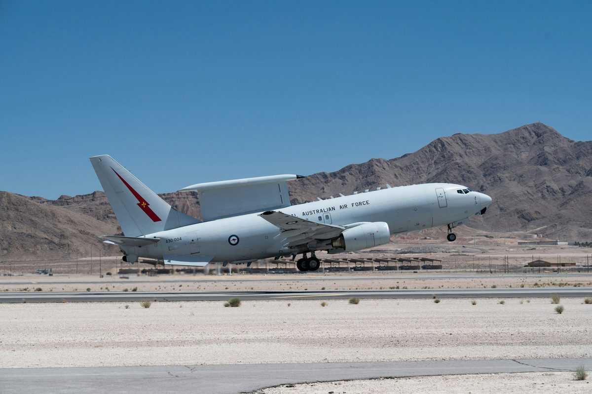 揭中国舰载机3种海上空中加油战术 空警-600为何不具备这能力? 4 服役於美國空軍的E-7預警機。(美國空軍官網)