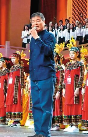 中共鎖定周子瑜／表態一中換中國娛樂市場　周子瑜合約到期遭北京鎖定拉攏