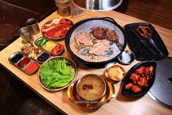 ▲▼豬先生韓式燒肉鍋物吃到飽的環境與餐點。（圖／《UPSSMILE向上的微笑萍子》授權提供）