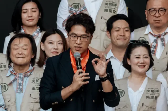 10月4日，沈伯洋出席竞选活动