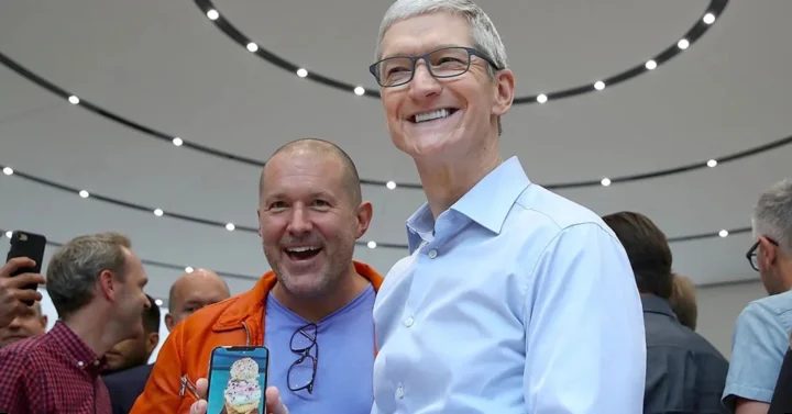 iPhone X 彻底「停产」了,但我们还没走出它定义的时代|明日后视镜 1 aae9376ef4188c63dd130a84a5cb12662cafe85894ecb4a29f9b1f25045ee273 article