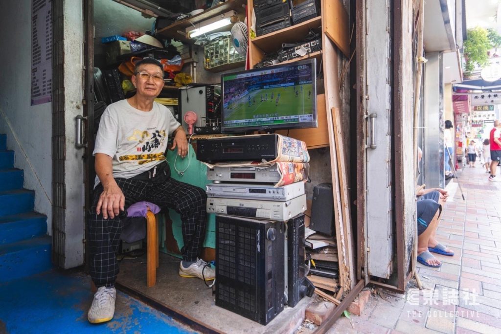 史上最热|直击上水 39.3 度 球场球场故障待修 清洁工手推车辣手 8 b1a0a895a90fa5257e9b07b2bd54b88f92a3e2394a7073ac59902761479890a6 article