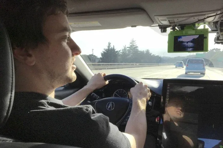 老哥给老丰田插AMD显卡 美国调查comma.ai辅助驾驶 4 b415cf3e8d38ed9f8a6392f0ca42c0c547ad74bd5dd1c0b78152763cb84d0de6 article