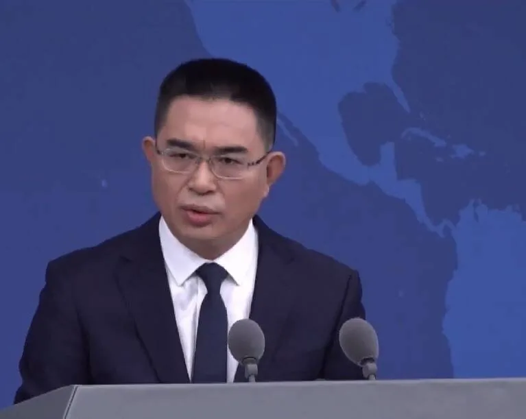 国台办发言人在记者会上(资料画面)