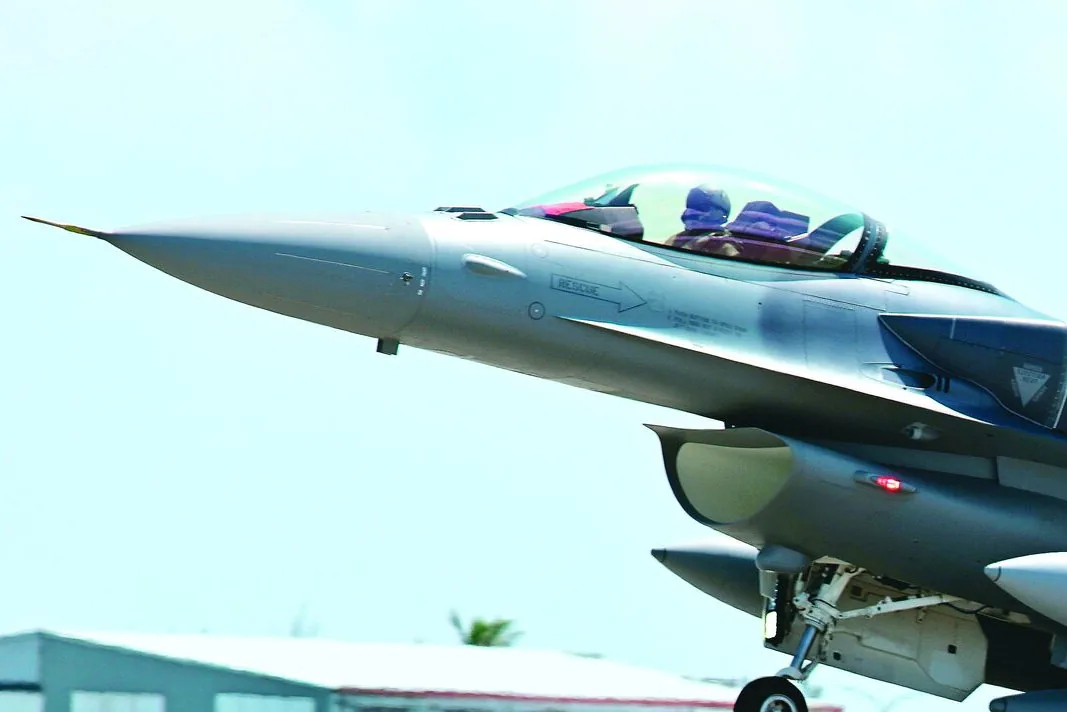 台湾空军的F-16C战机