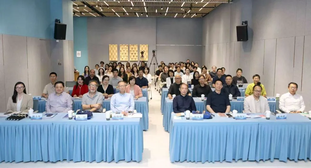 中文创意写作2024年成为二级学科,学者谈写作可不可教 1 c1e64b5d733b8a4f0e3f885190f108faf82bd4ed4b17169fcd255da9257f1f41 article