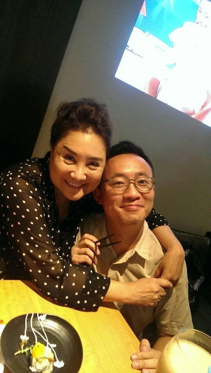 ▲▼陳盈潔入獄腎衰竭敗血症，入院半年病況曝。（圖／翻攝自臉書／許常德的地下手記）