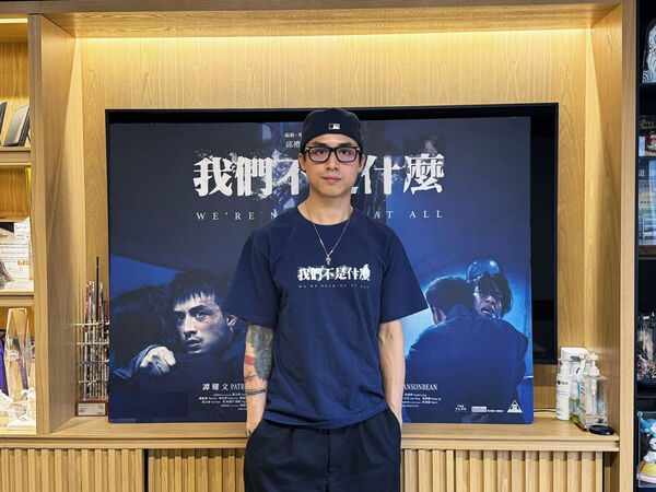 ▲《我們不是什麼》導演邱禮濤與人氣男團「MIRROR」副隊長AK（Anson Kong）雙雙入圍金馬。（圖／華映提供）