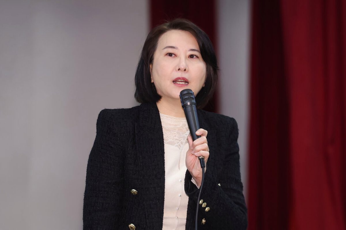 国民党立委王鸿薇