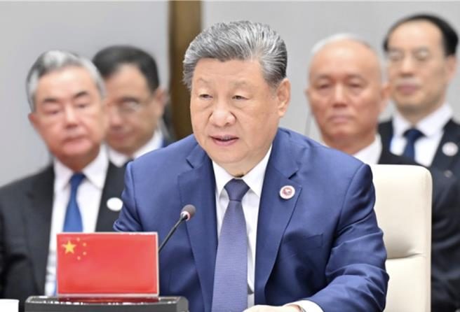 大陸國家主席習近平出席上海合作組織成員國元首理事會第26次會議並發表重要講話。（新華社）