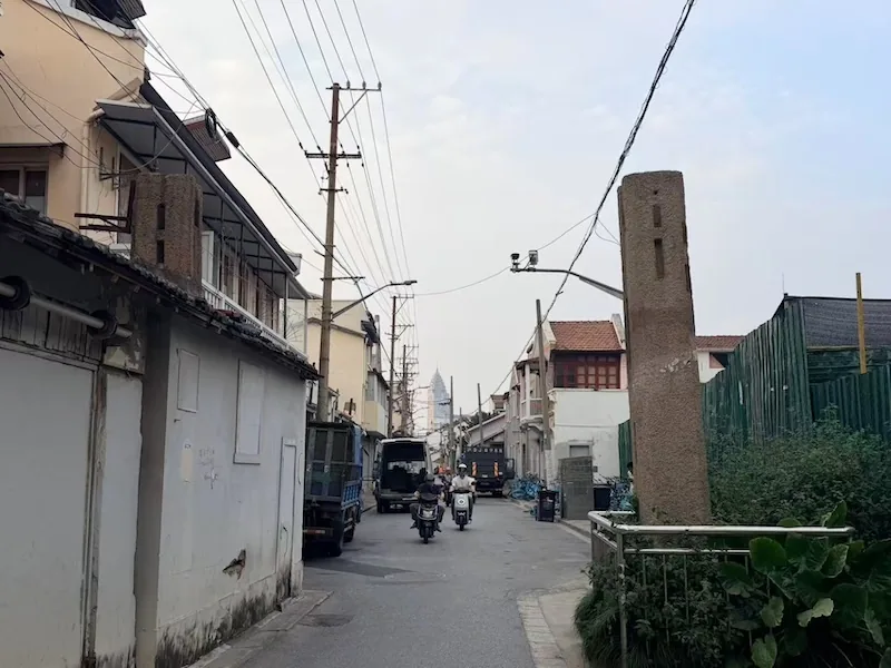 对话|丁枫:“沪派江南”的中心是老城厢 10 d551ec8ed31b3684e0516f94692f30368e056957ee35510aebc4d7c4a85515f8 article