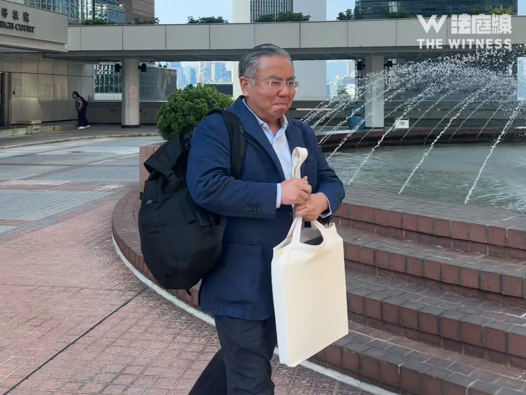 资深电影文化工作者刘嵚提覆核 指电影资料馆书籍仅鸣谢未署名 贬低工作酿不公 1 申請人劉嶔